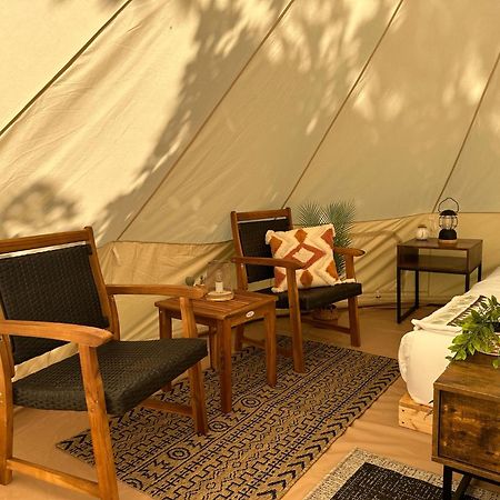 Grotto Getaway Hotel Miller Lake Екстериор снимка