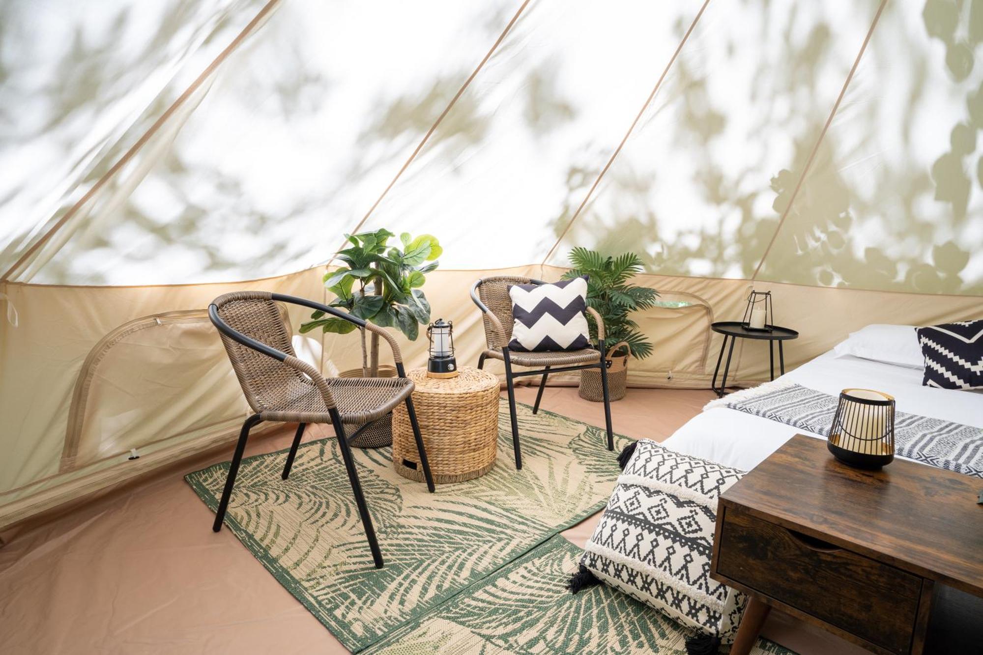 Grotto Getaway Hotel Miller Lake Екстериор снимка