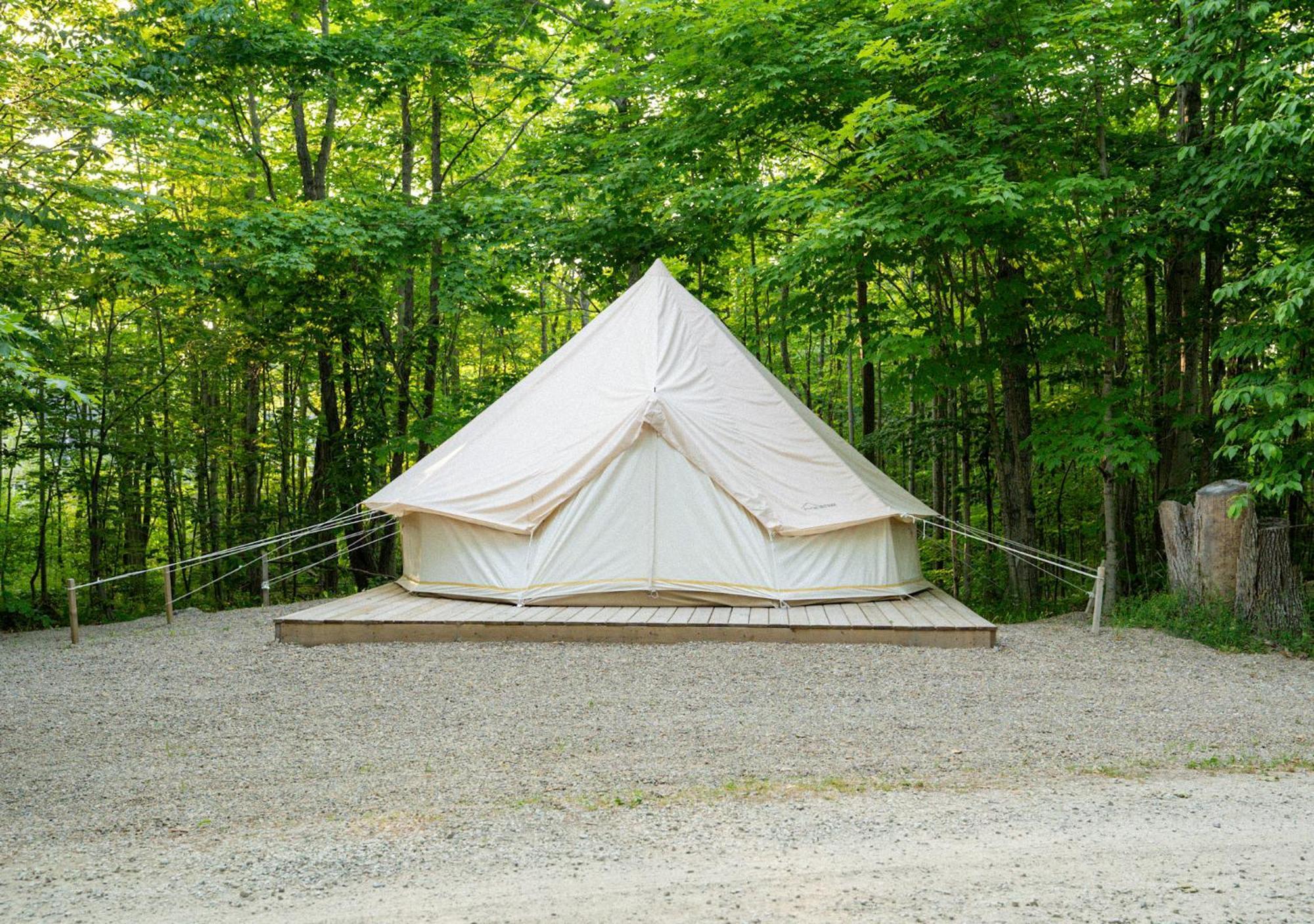 Grotto Getaway Hotel Miller Lake Екстериор снимка