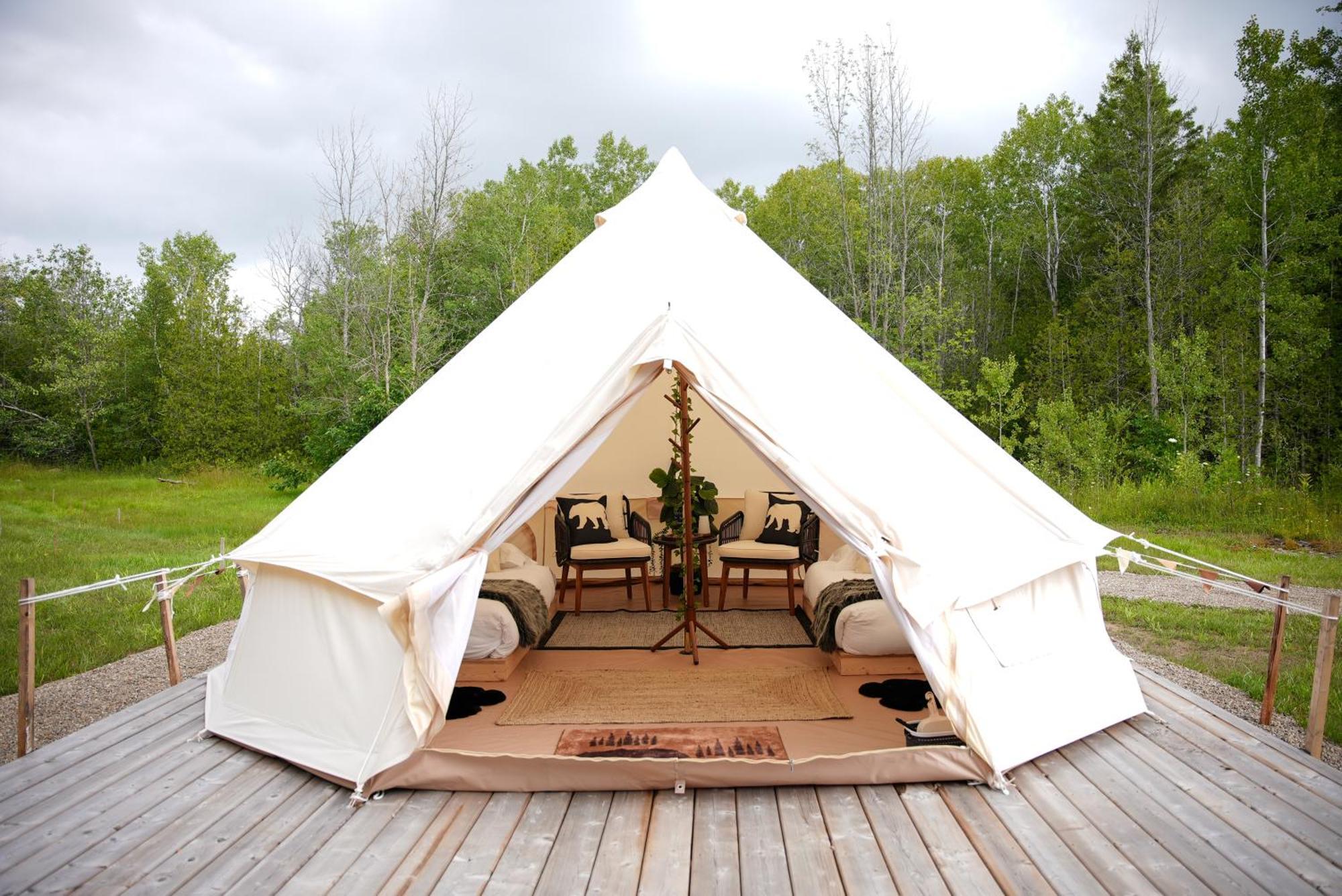 Grotto Getaway Hotel Miller Lake Екстериор снимка