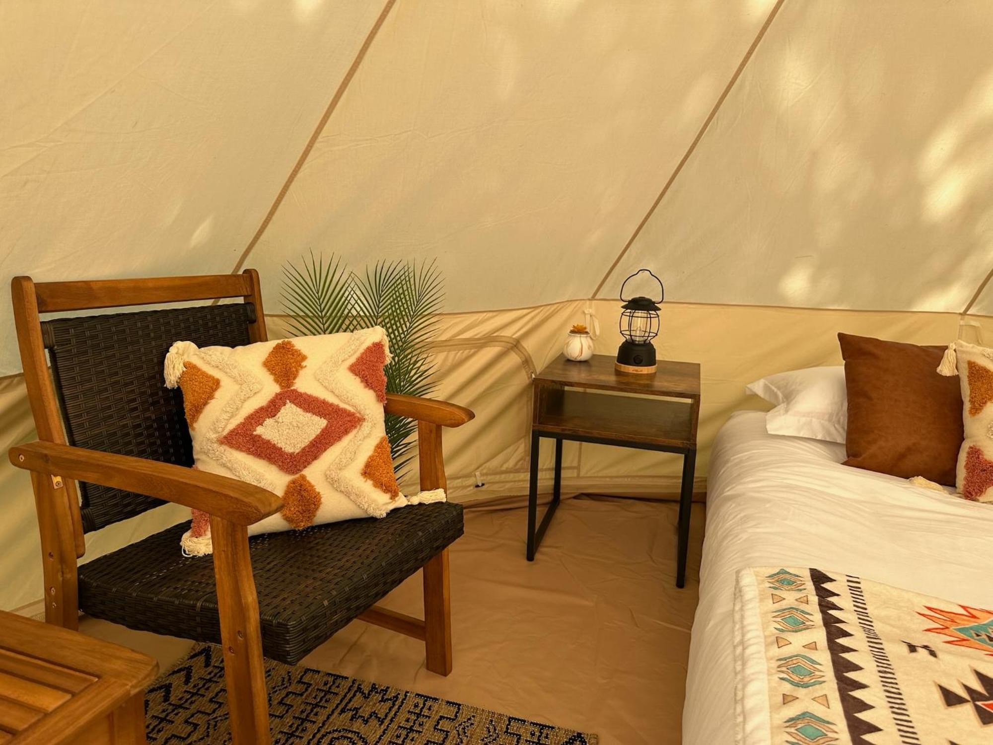 Grotto Getaway Hotel Miller Lake Екстериор снимка